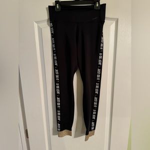 Nike women’s legging small